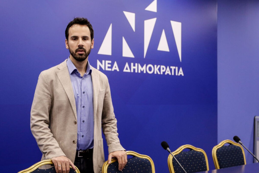 Επιμένει ο Ρωμανός: Τις απαντήσεις που δημόσια ζητάει ο κ. Ανδρουλάκης μπορεί να δώσει μόνο ο ίδιος