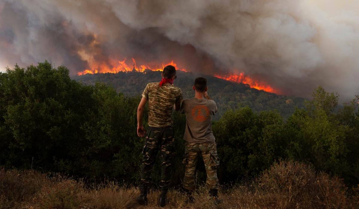 Φωτιά στη Ροδόπη: Εκκενώνεται η Λεπτοκαρυά – «Απομακρυνθείτε προς Σάπες»