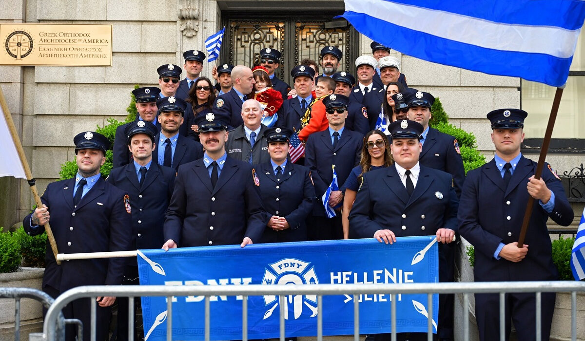 H καρδιά του ελληνισμού χτύπησε στο Μανχάταν της Νέας Υόρκης – Εικόνες από την παρέλαση