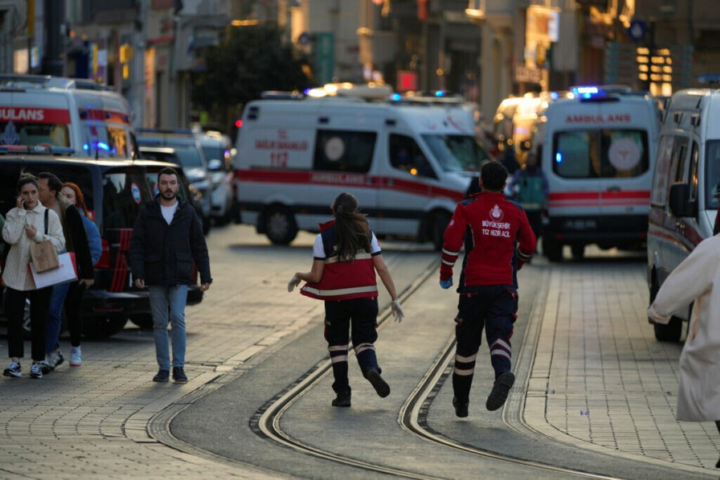 «Σαν να σταματάει η ζωή σου» – Όσα έζησε η 39χρονη Ελληνίδα στην έκρηξη στην Κωνσταντινούπολη