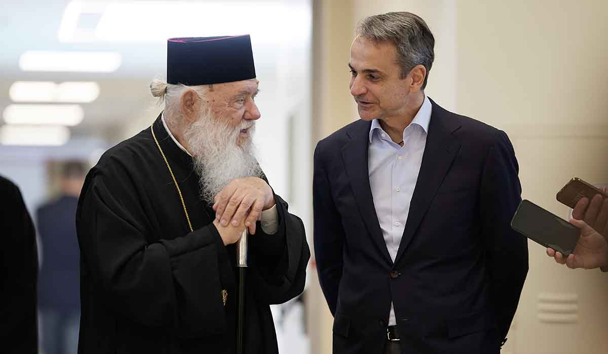 Σύσφιξη των σχέσεων κυβέρνησης – Εκκλησίας, μέρος δεύτερο: Στη Μητρόπολη σήμερα ο Μητσοτάκης