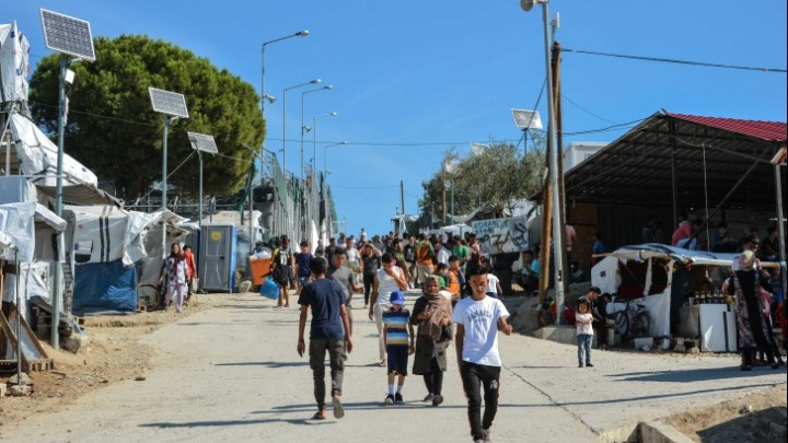 Μόρια: Στους 14.000 οι πρόσφυγες, πάνω από 1000 οι ασυνόδευτοι ανήλικοι ⎯ Άθλιες οι συνθήκες