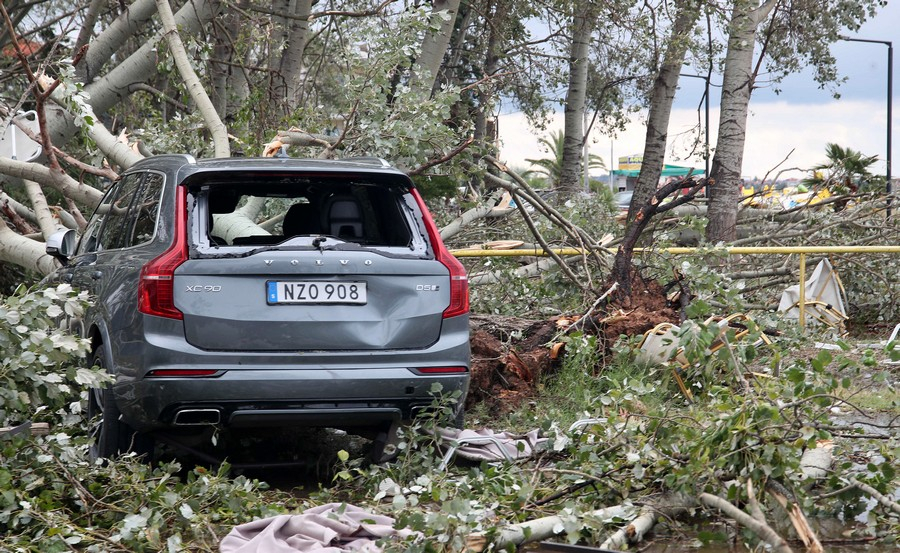 Επιστρέφει στην κανονικότητα η ζωή στη Χαλκιδική