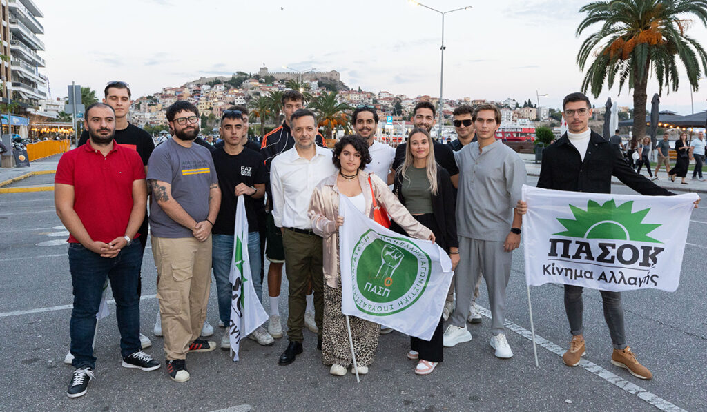 Δούκας: Η παρέα του Μαξίμου πρέπει να φύγει