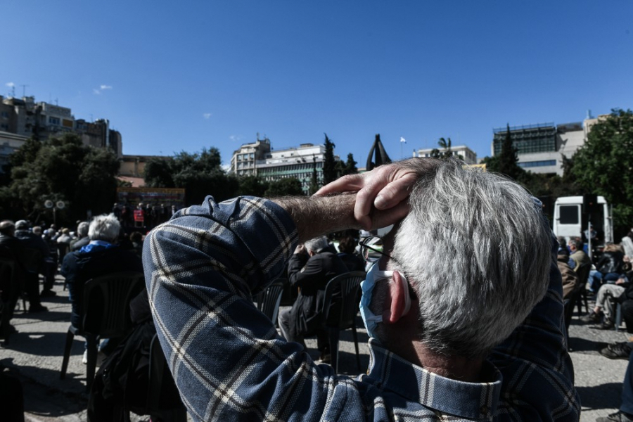 Αναδρομικά: Νέες αποφάσεις εν αναμονή του ΣτΕ