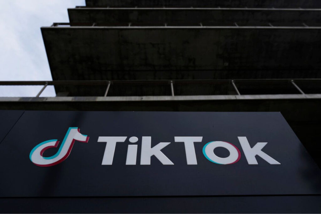 Ακόμη ένας μνηστήρας για το Tik Tok: Και η Microsoft στο «παιχνίδι»