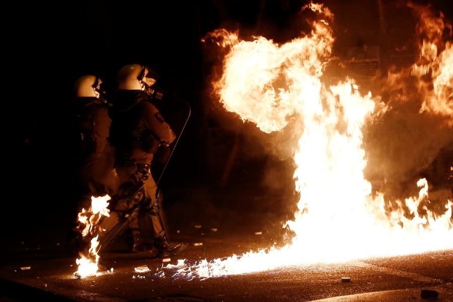 Νέα επίθεση κατά αστυνομικών στα Εξάρχεια