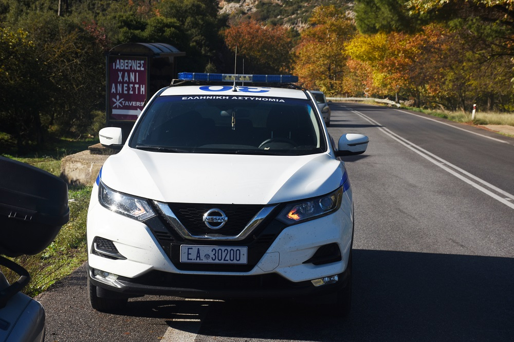 Καλύβια: Άνδρας βρέθηκε πυροβολημένος σε πάρκινγκ