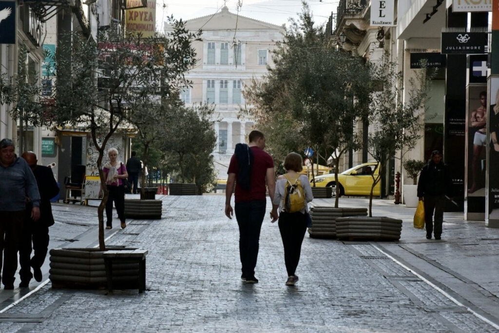 ΔΗΜΟΣΚΟΠΗΣΗ PRORATA για iEidiseis: Ακρίβεια και πανδημία αλλάζουν το πολιτικό σκηνικό – Στις 7 μονάδες η διαφορά ΝΔ – ΣΥΡΙΖΑ