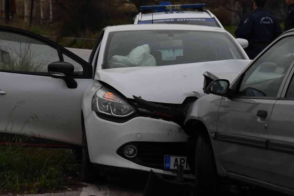 Πάσχα: Χωρίς δεκάδες νεκρούς και από τροχαία και έθιμα μετά από πολλά χρόνια