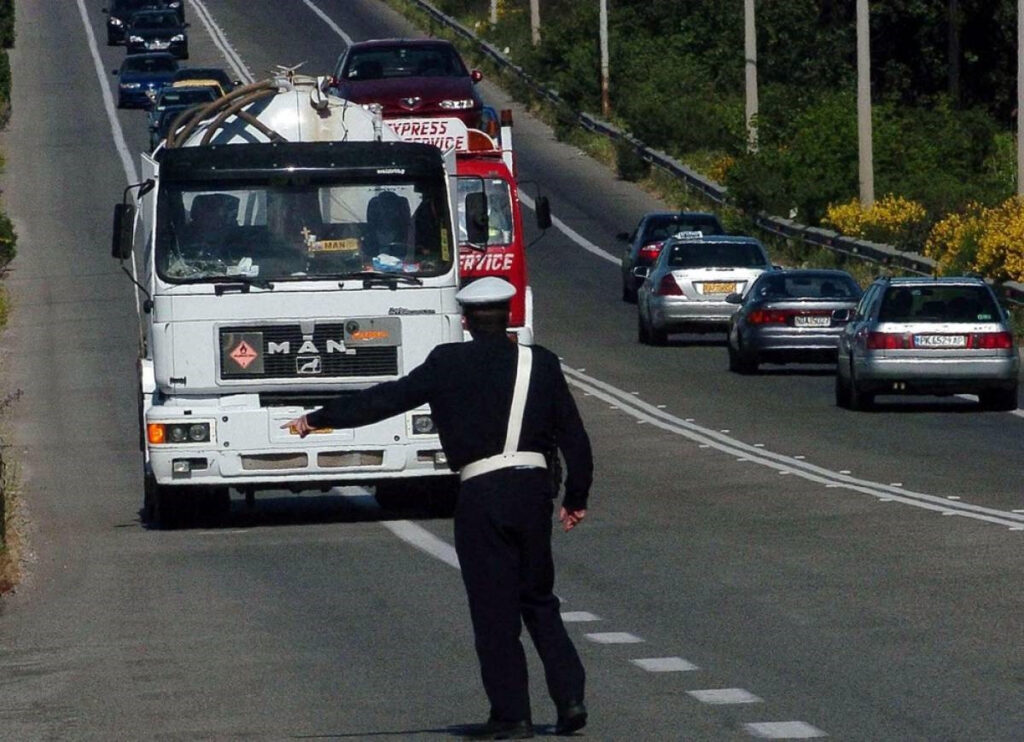 Οι κυκλοφοριακές ρυθμίσεις στις εθνικές οδούς την Καθαρά Δευτέρα