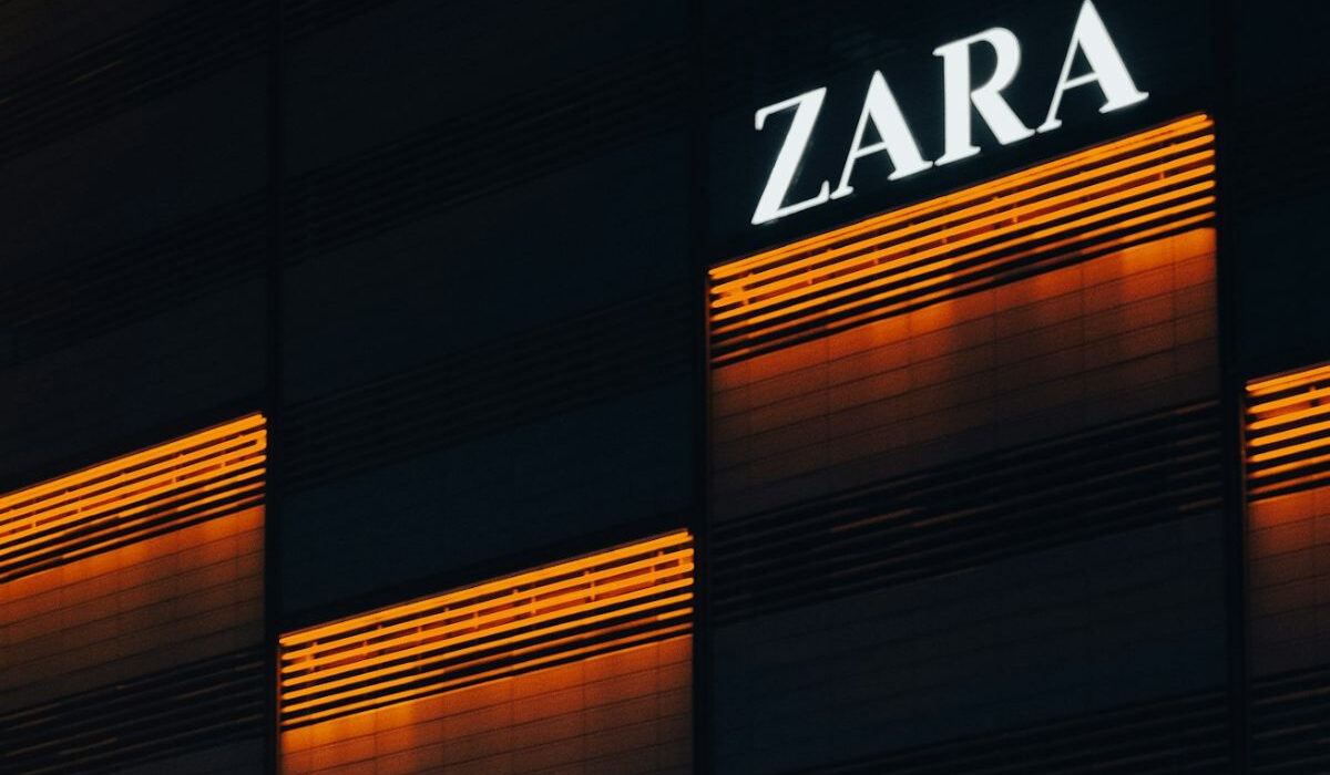 Οι προσφορές της Black Friday 2024 στα Zara: Τα must-have κομμάτια