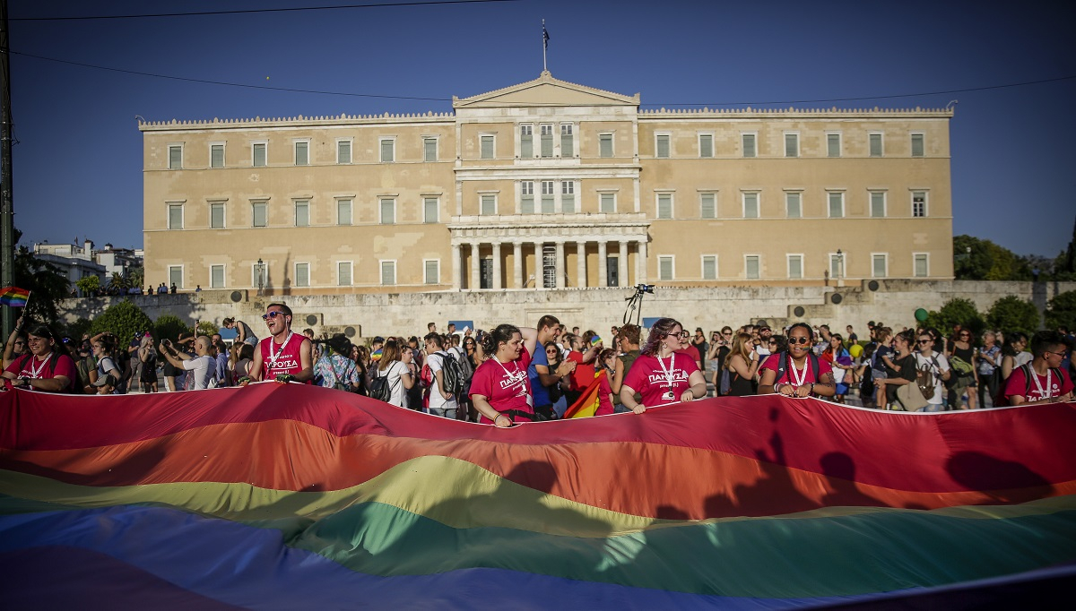 Ντροπιαστική και σκοταδιστική επιστολή 160 «προσωπικοτήτων» κατά ΛΟΑΤΚΙ+