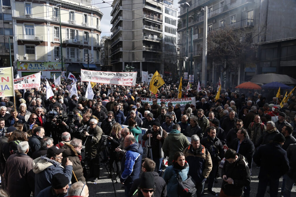 Σήμερα η συνάντηση τριών υπουργών με αγρότες χωρίς μεγάλες προσδοκίες