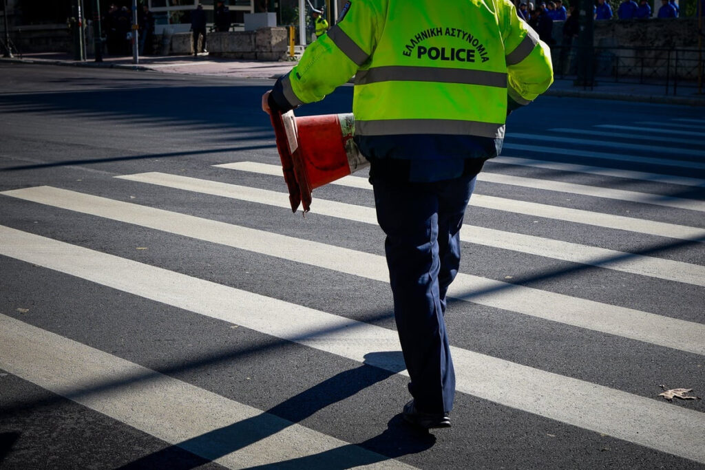 Κυκλοφοριακές ρυθμίσεις στην Αθήνα για την απεργία 28/2: Ανακοίνωση της ΕΛΑΣ για τους κλειστούς δρόμους