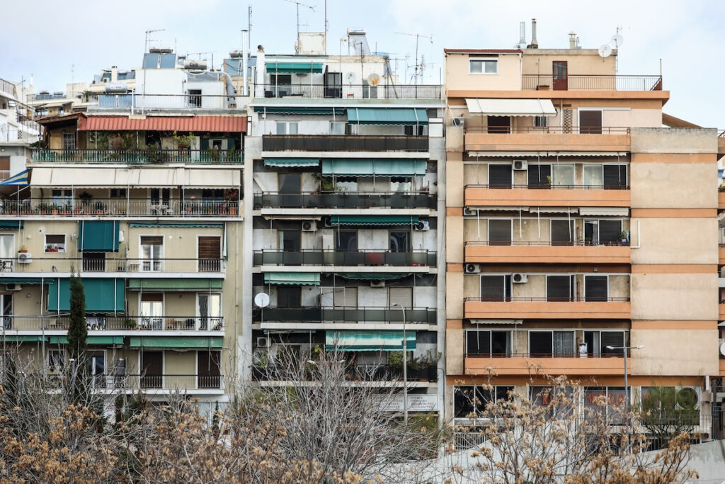 Η πρόταση της ΠΟΜΙΔΑ για την αγορά ακινήτων και τα «κλειστά σπίτια»