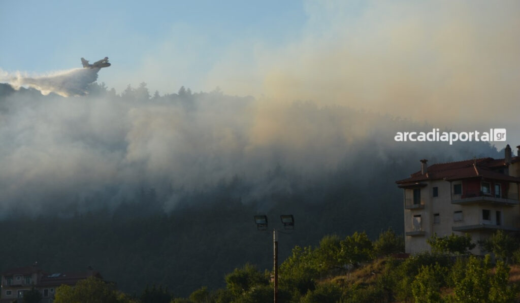 Φωτιά στην Τρίπολη: Πρoσαγωγή υπόπτου για εμπρησμό