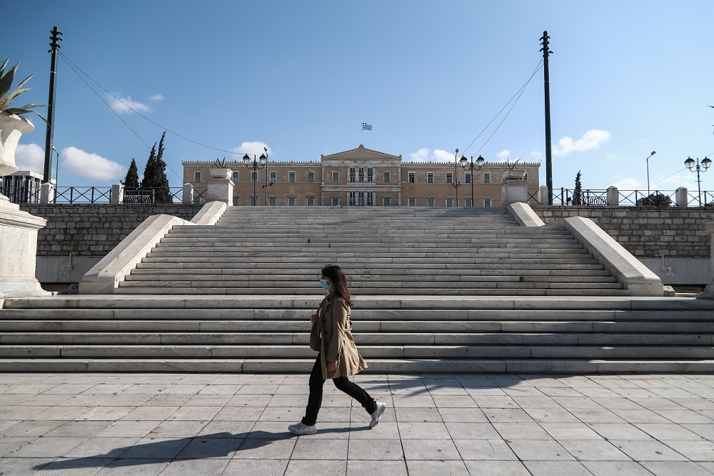 Βασιλακόπουλος στο iEidiseis: Γιατί τα κρούσματα δε δίνουν την ακριβή εικόνα της επιδημίας – Τι λέει για τα τεστ