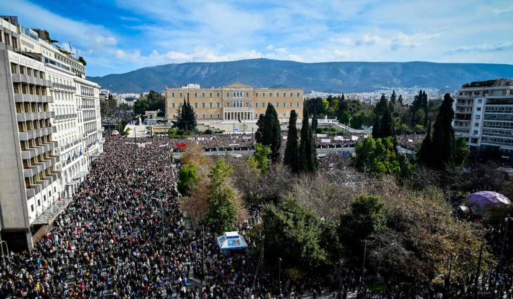 Ψεκασμένο, το «συννεφάκι» των βολεμένων…