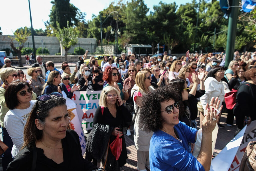 Οι ανατροπές στα εργασιακά και η «αντίστροφη μέτρηση» για την κυβέρνηση