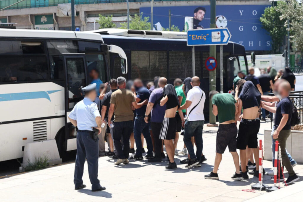 Στη φυλακή επτά μέλη του κυκλώματος εκβιασμών στο οποίο συμμετείχαν χούλιγκανς