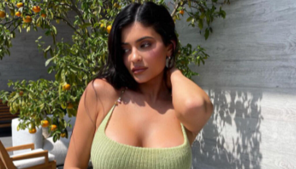 Kylie Jenner: Έγκυος για δεύτερη φορά – Χαμός στο Twitter