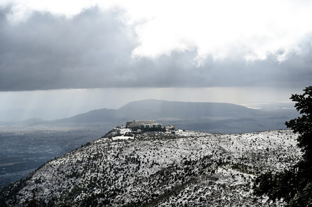 Αρχίζει η κακοκαιρία AVGI: Το νέο δελτίο της ΕΜΥ για τα χιόνια στην Αττική