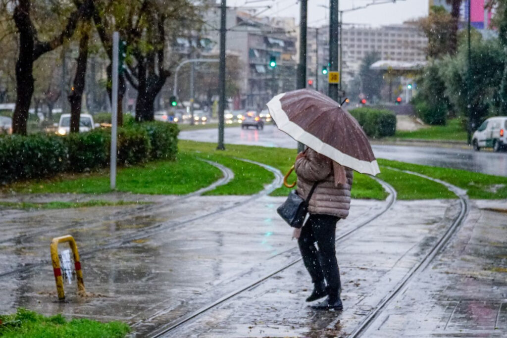 Έκτακτο δελτίο ΕΜΥ για ισχυρές καταιγίδες – Οι περιοχές με διήμερη κακοκαιρία