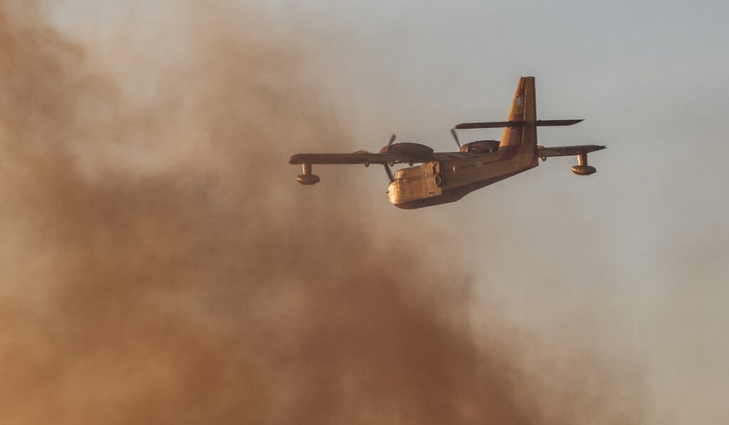 Φωτιά τώρα: Σπεύδουν από Ευρώπη Canadair και Air -Tractor. Οι χώρες που είναι στο πλευρό μας