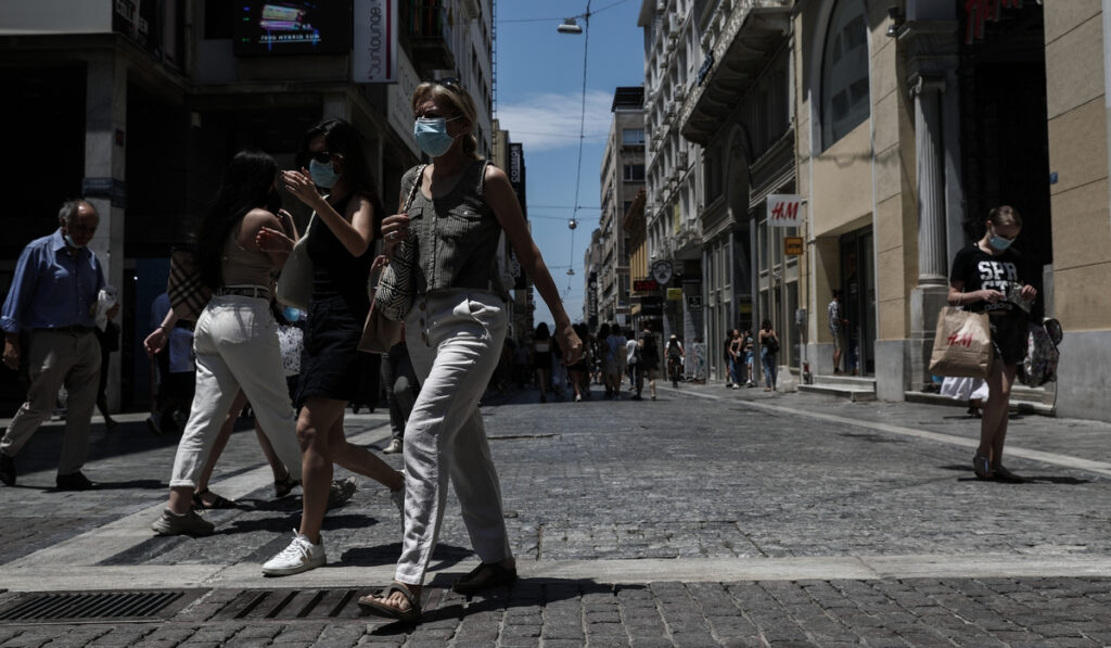 Πού εντοπίστηκαν τα 2.383 κρούσματα, όλες οι περιοχές: Εκτίναξη στη Λάρισα με 194, 458 σε Αττική