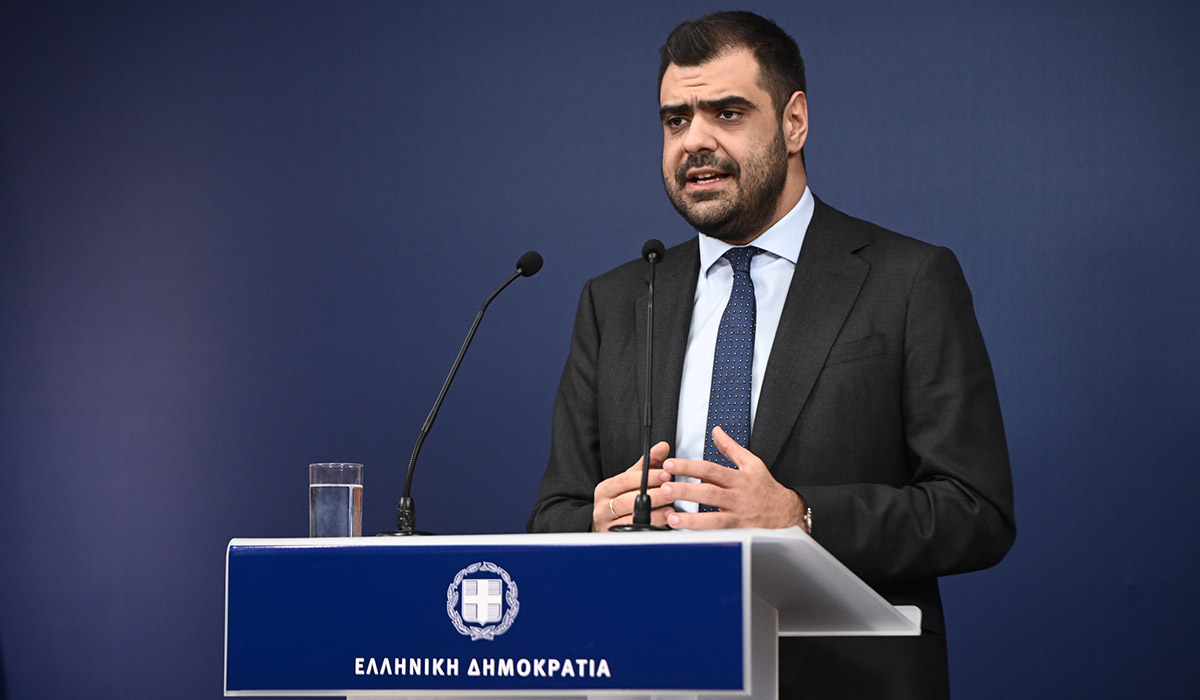 Ο Μαρινάκης δεν γνωρίζει τον… Μαρινάκη – Αφωνία για τα «ισχυρά συμφέροντα» και επίθεση σε Ανδρουλάκη