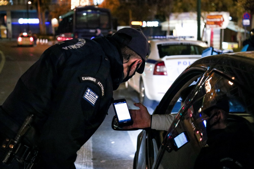 Μετακίνηση με αυτοκίνητο: Τι ισχύει για ΙΧ και ταξί