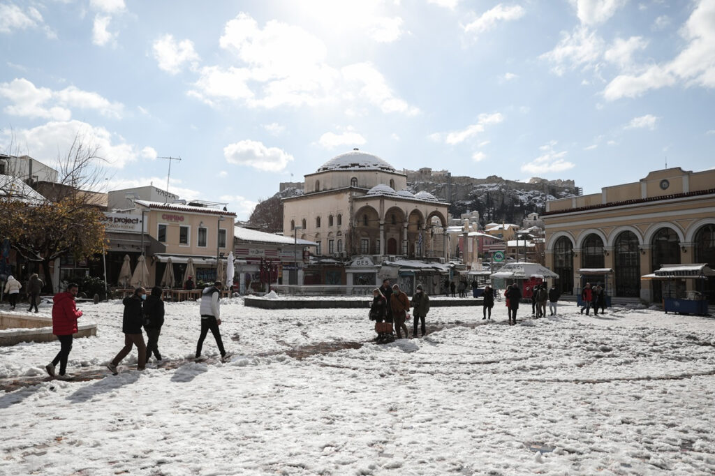 Χιόνια στην Αθήνα την Τσικνοπέμπτη: Διχογνωμία προγνώσεων Κολυδά – Μαρουσάκη για την κακοκαιρία