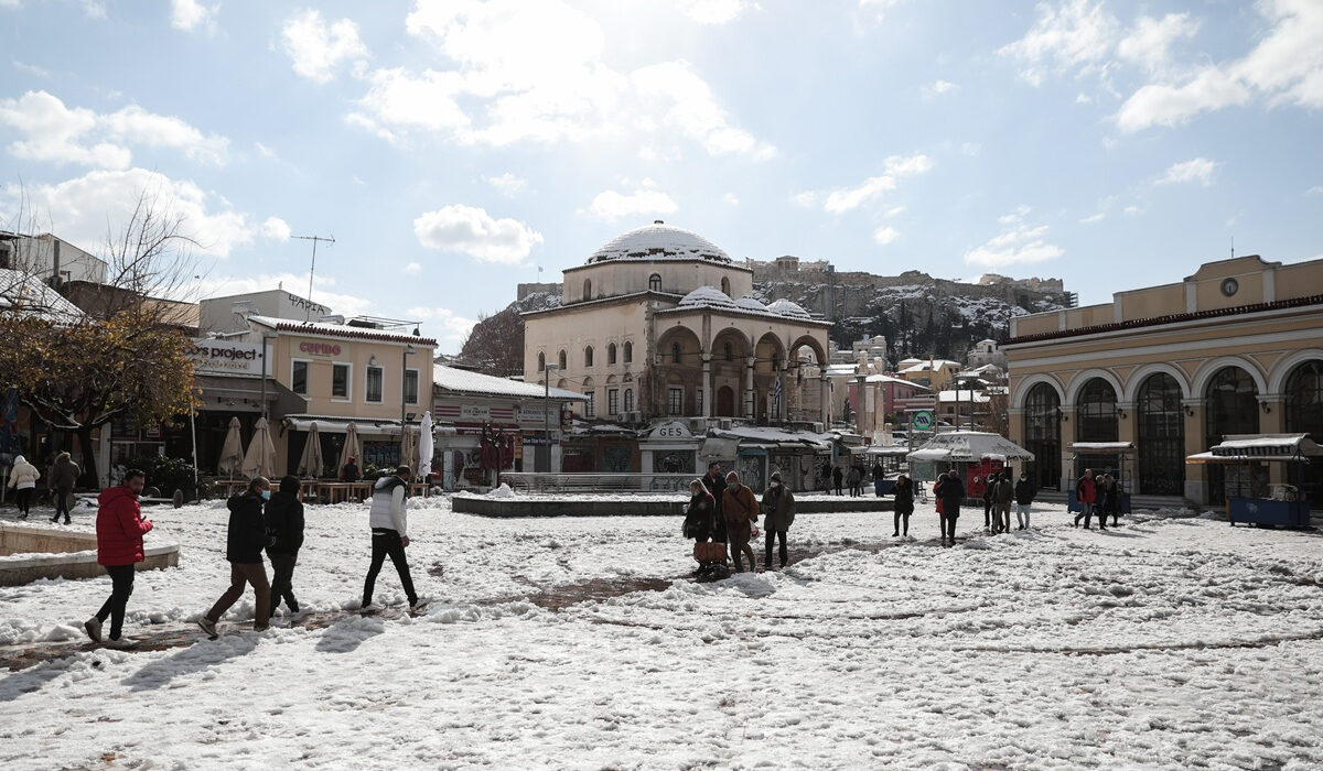 Χιόνια στην Αθήνα την Τσικνοπέμπτη: Διχογνωμία προγνώσεων Κολυδά – Μαρουσάκη για την κακοκαιρία