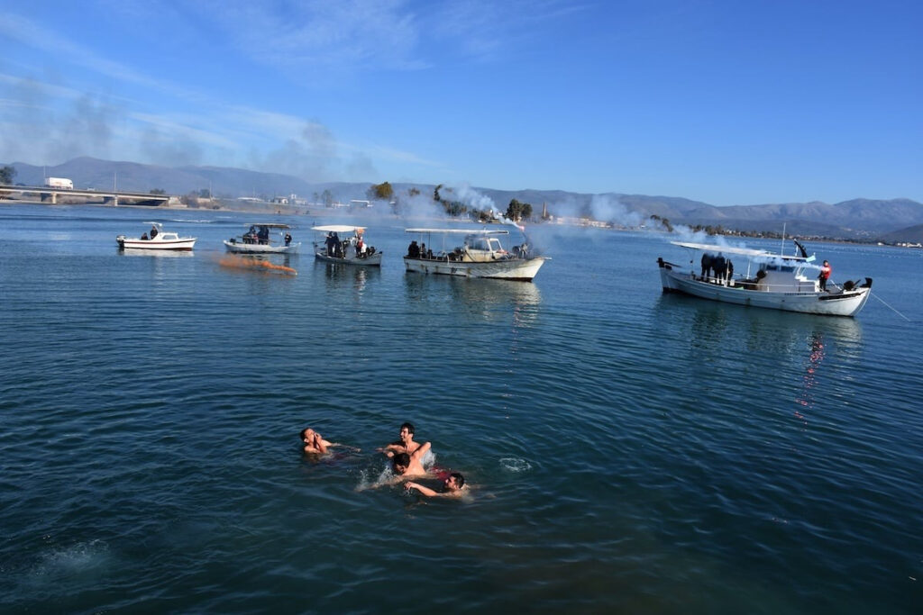 «Φωτεινά τα Φώτα» – Η τελευταία πρόγνωση για τον καιρό τα Θεοφάνεια