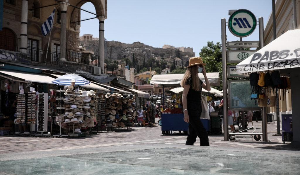 Καπραβέλος: Είμαστε μπροστά στο τέταρτο κύμα – Απαράδεκτη η χαλάρωση μέτρων