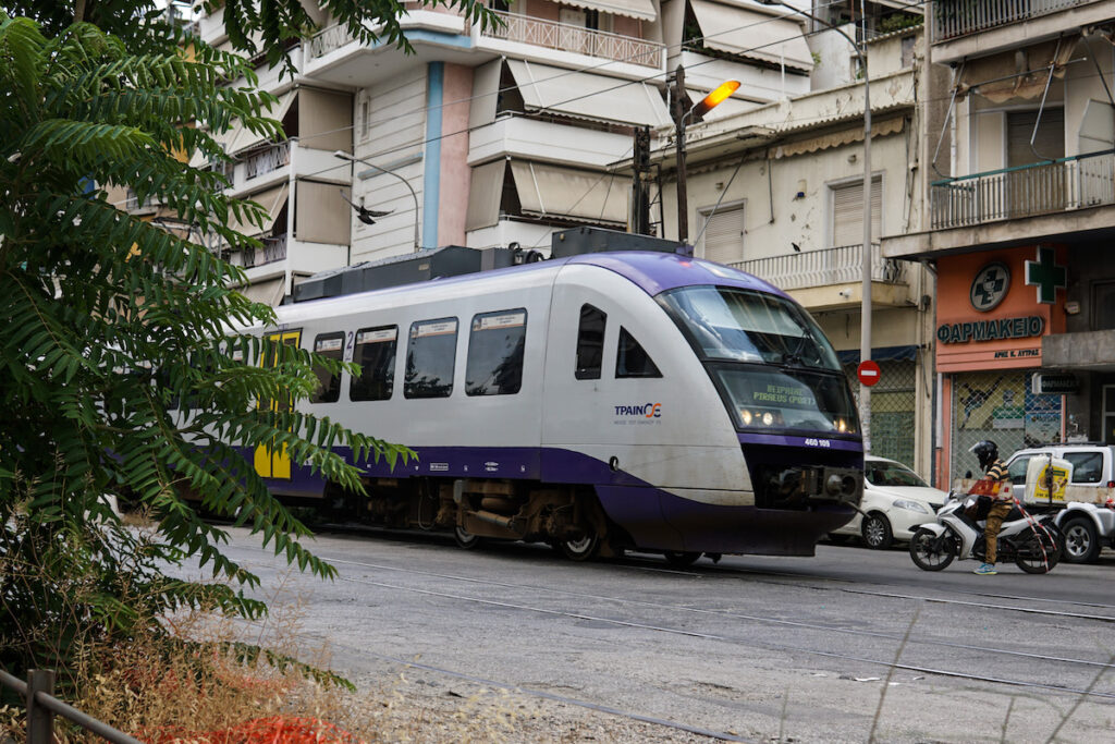 Απεργία 21/9: Τρίωρη στάση εργασίας στον προαστιακό – Ποια δρομολόγια ματαιώνονται