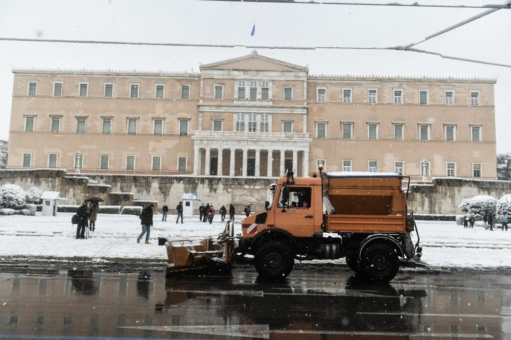 Μαρουσάκης για Κακοκαιρία Ελπίδα: Έντονες χιονοπτώσεις και στην Αθήνα – «Προετοιμαστείτε» από το βράδυ της Δευτέρας