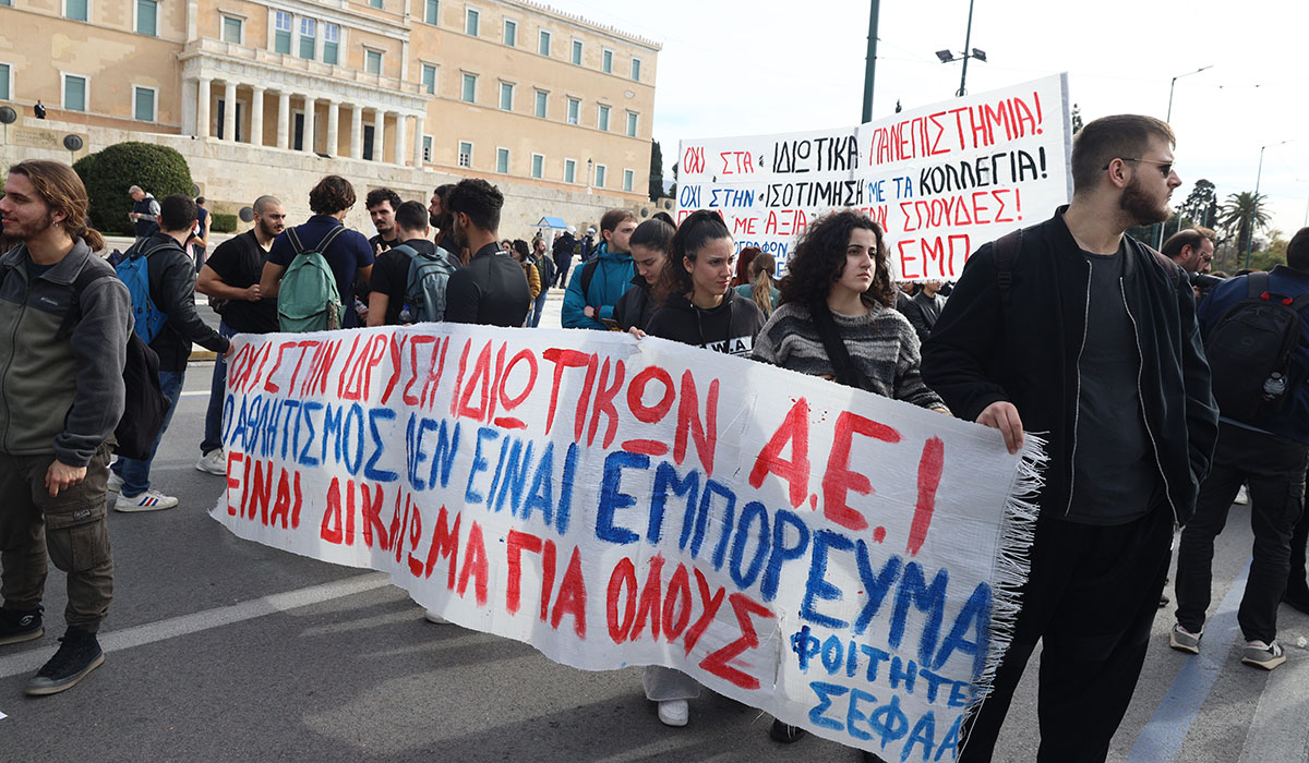 Οι «θερμοκέφαλοι» υπουργοί