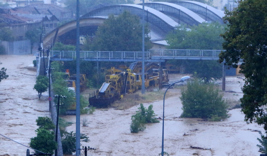 Eφιαλτική πρόβλεψη Λαγουβάρδου για Πήλιο: Επεσαν 900 χιλιοστά, αναμένονται άλλα 500 – Νέο ξέσπασμα της κακοκαιρίας Daniel