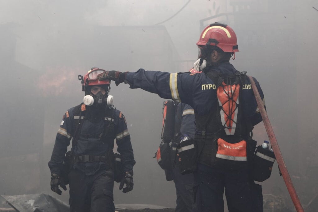 Φωτιά σε κατοικία στη Νέα Μάκρη