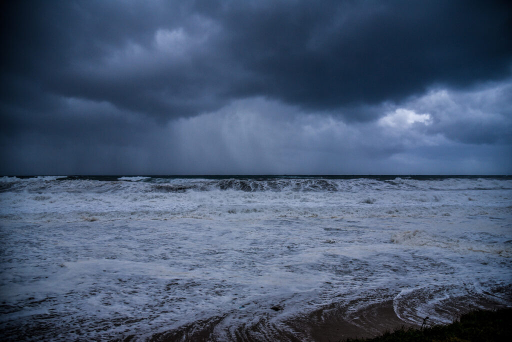 Meteo – Κακοκαιρία: Βροχές, καταιγίδες και χαλαζοπτώσεις την Παρασκευή 1/3