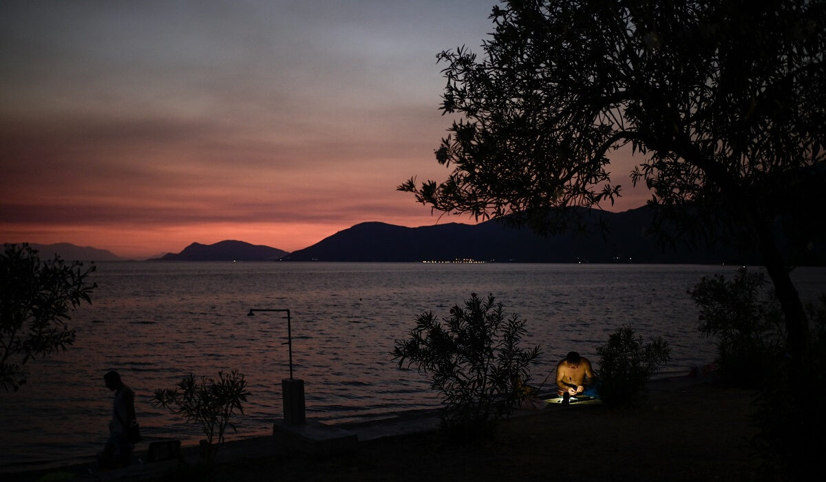 Φωτιά στη Σαμοθράκη: Διακοπή ρεύματος για δεύτερη μέρα – Προβλήματα και με την υδροδότηση