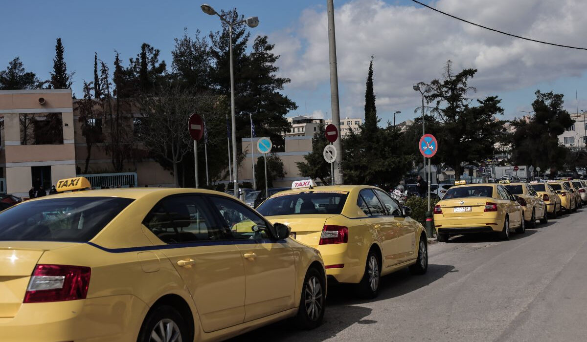 Απεργία 23/3: Χωρίς ταξί η Αθήνα σήμερα – «Τραβούν» χειρόφρενο για 24 ώρες