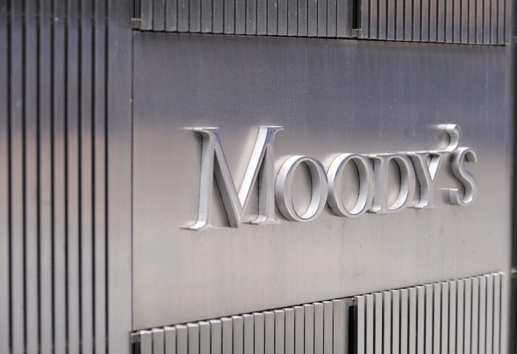 Moody’s: Θετική για το αξιόχρεο της Ελλάδας η πρόωρη αποπληρωμή του ΔΝΤ