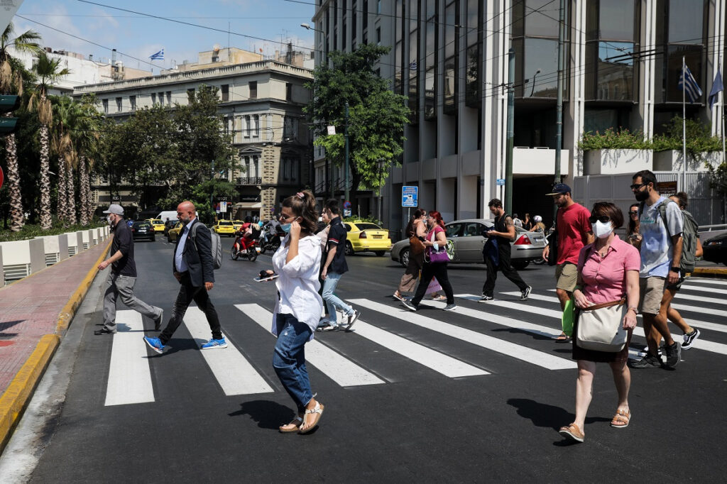 Σαρηγιάννης: 30-40 θάνατοι τη μέρα μέχρι τέλη Οκτωβρίου αν δεν εμβολιαστούμε