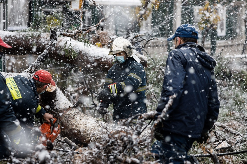 Η Κηφισιά στο σκοτάδι – Χωρίς ρεύμα χιλιάδες νοικοκυριά