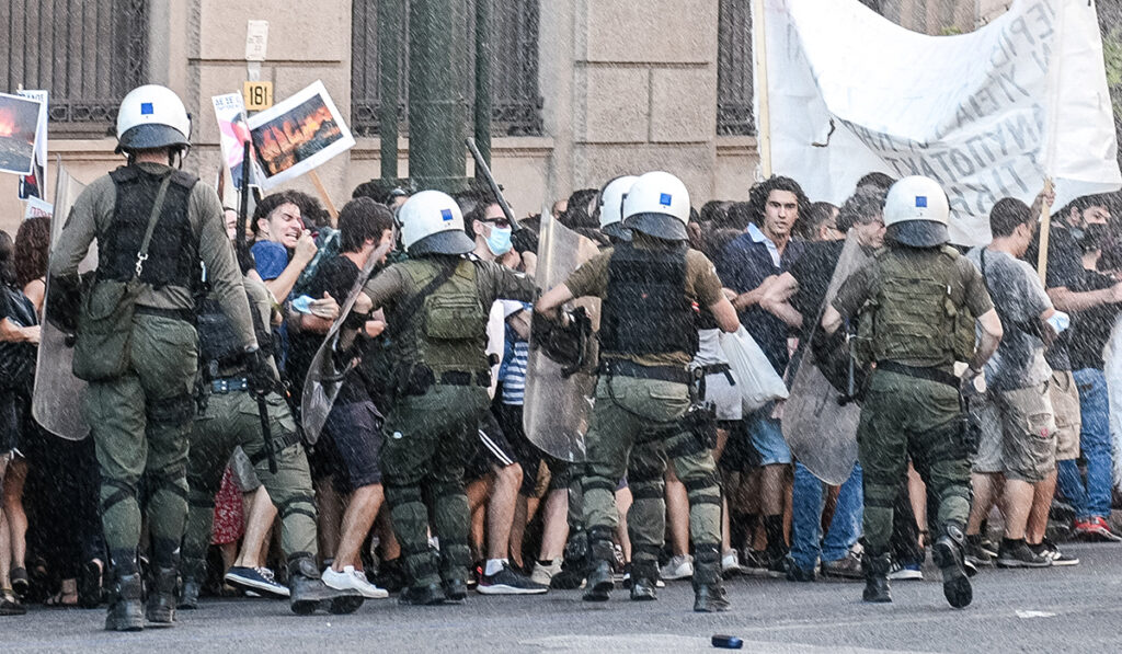 Ποια ΕΔΕ; Το μήνυμα θα ήταν να τεθούν οι υπεύθυνοι σε διαθεσιμότητα μέχρι να βγει το αποτέλεσμα!