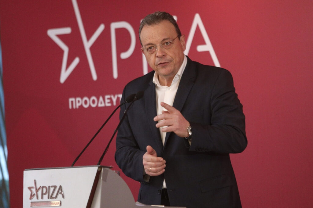 Φάμελλος στην ΚΕ του ΣΥΡΙΖΑ: «Είμαστε η πραγματική αξιωματική αντιπολίτευση»