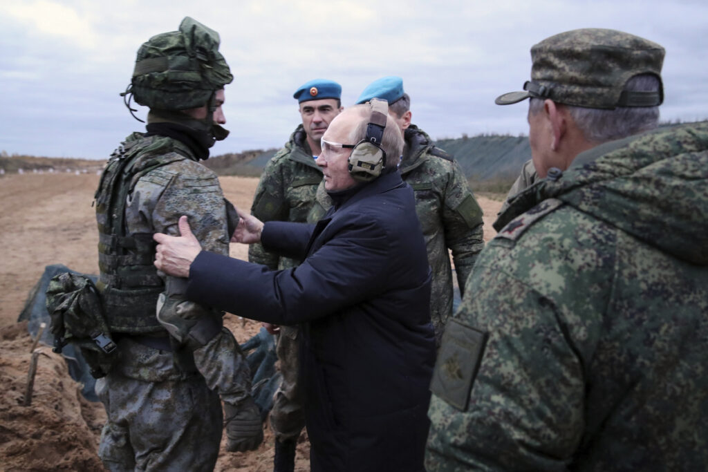 Ρωσία: Ζώντας με το φόβο μίας δεύτερης επιστράτευσης – Πώς αντιδρούν οι στρατεύσιμοι